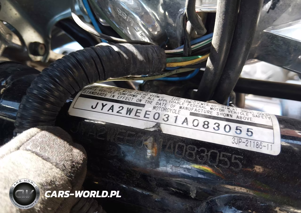 2001 Yamaha Vmx12 VIN:JYA2WEE031A083055 - 10