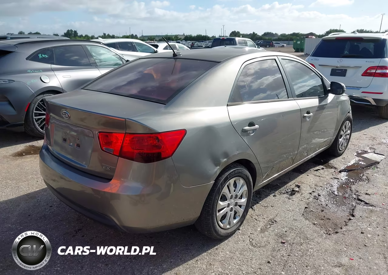 2011 Kia Forte Ex VIN:KNAFU4A21B5377008 - 4