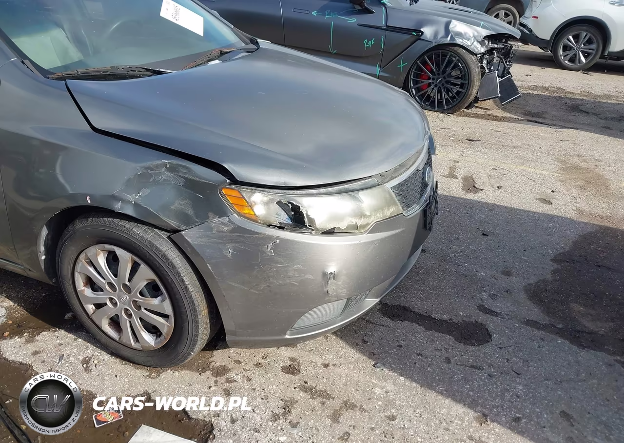 2011 Kia Forte Ex VIN:KNAFU4A21B5377008 - 6
