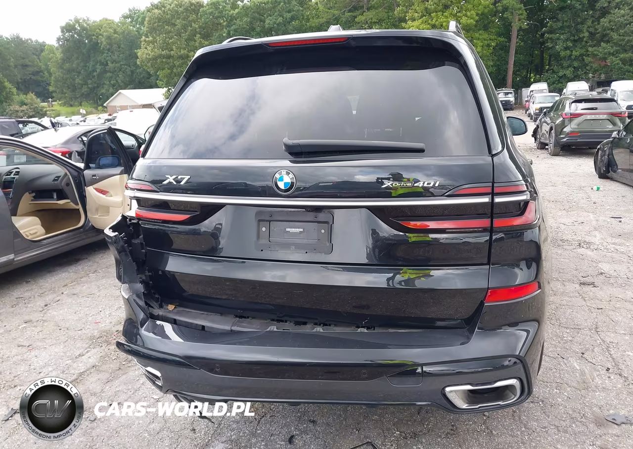2023 BMW X7 xDrive40I VIN:5UX23EM04P9P67524 - 16