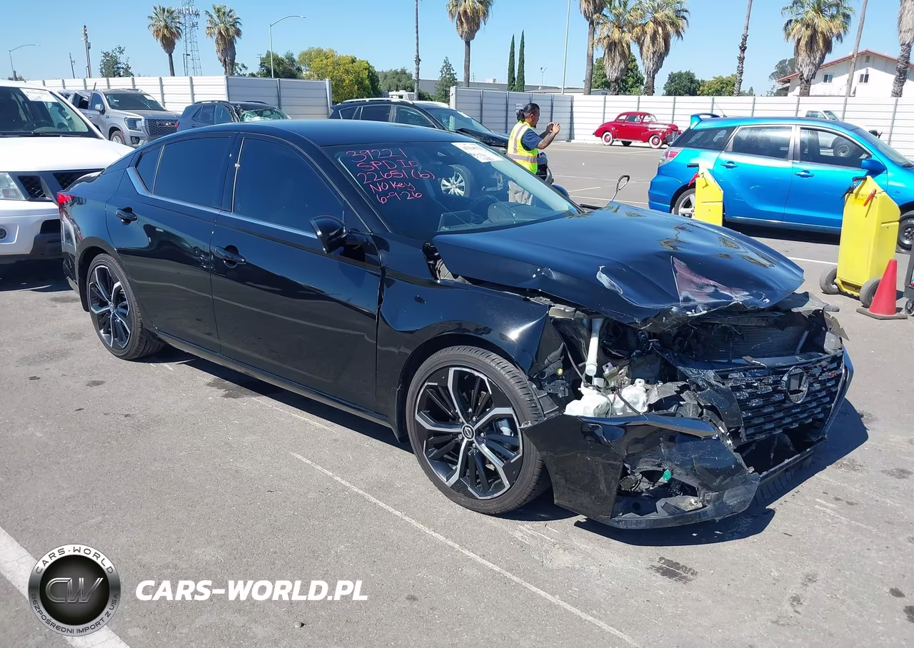 2024 Nissan Altima Sr Fwd – zdjęcie 1 z 16