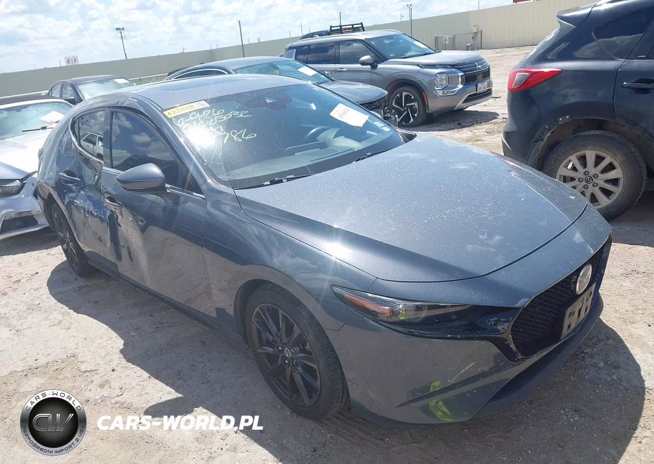 2019 Mazda Mazda3 Premium Package – zdjęcie 1 z 16
