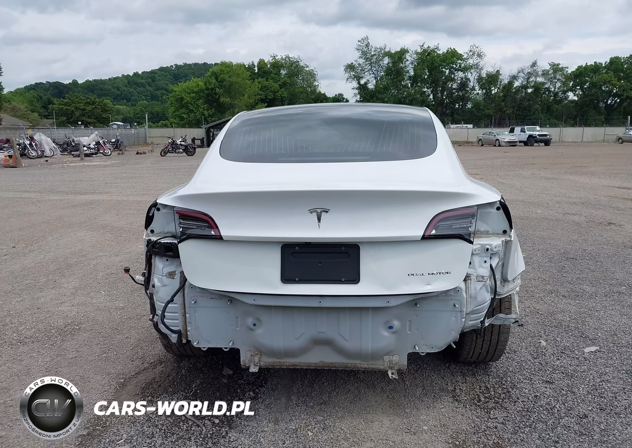2020 Tesla Model 3 Long Range Dual Motor All-Wheel Drive VIN:5YJ3E1EB3LF703757 - 17