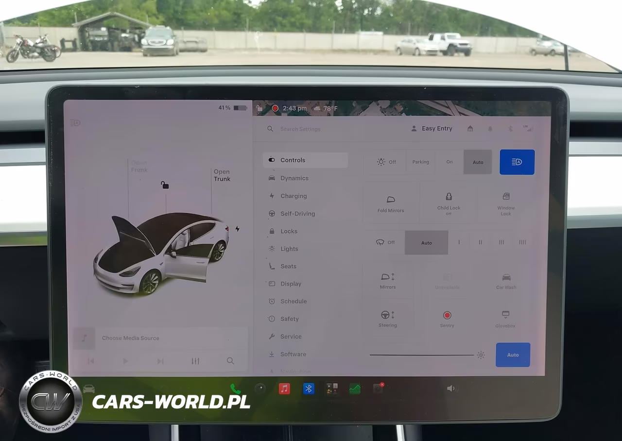 2020 Tesla Model 3 Long Range Dual Motor All-Wheel Drive VIN:5YJ3E1EB3LF703757 - 19