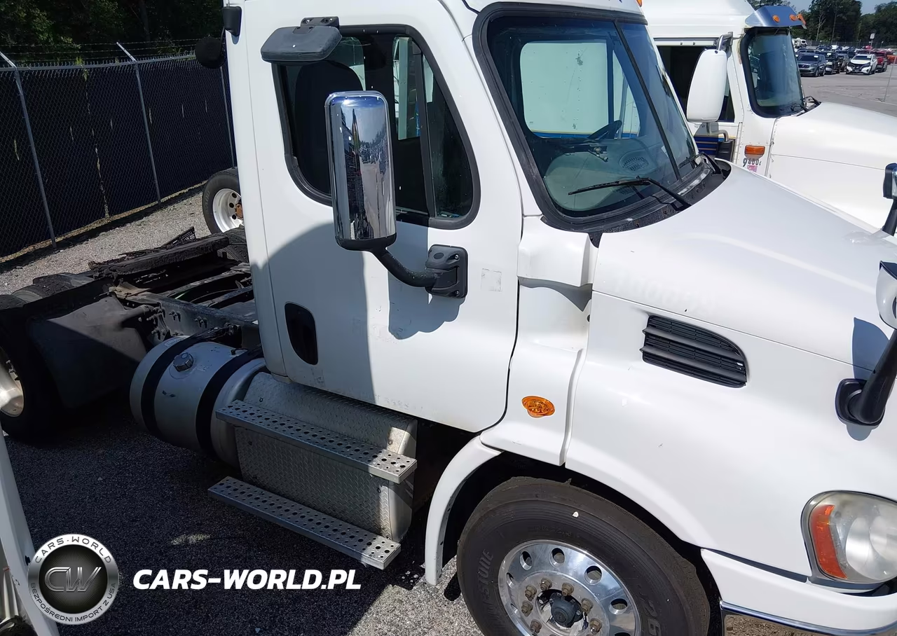 2013 Freightliner Cascadia 113 VIN:1FUBGADV0DLBW3408 - 12