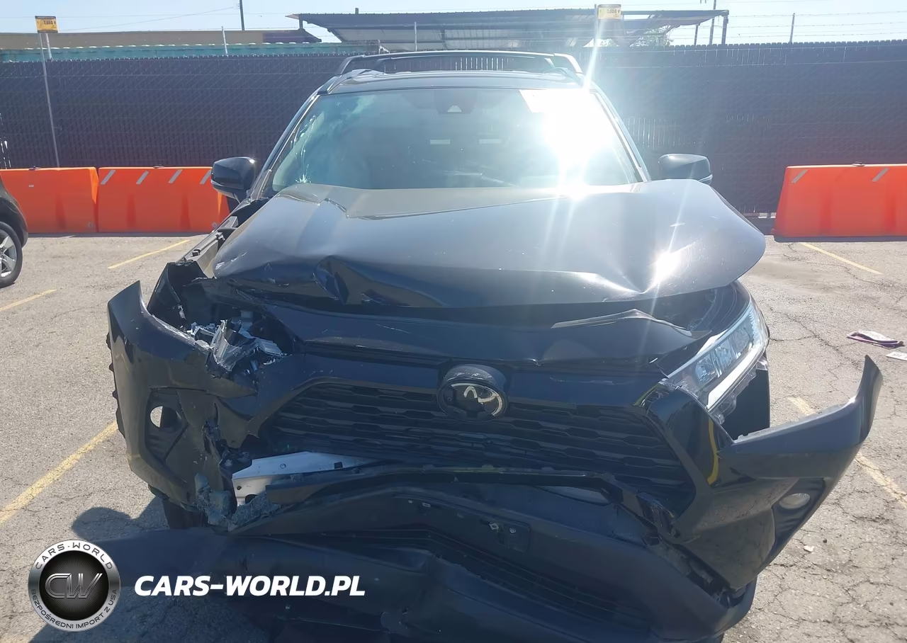 2021 Toyota Rav4 Xle Premium VIN:2T3C1RFV5MC137567 - 12