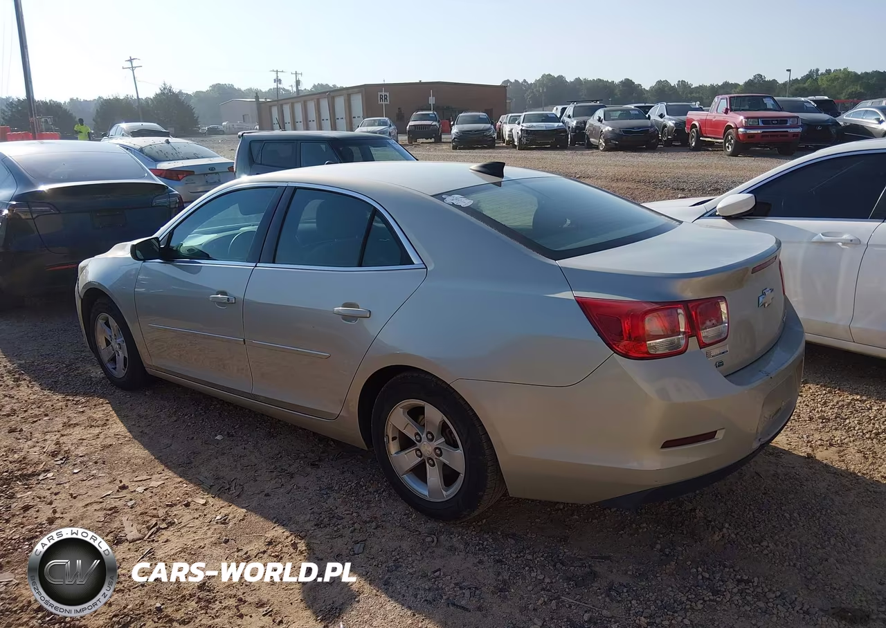 2015 Chevrolet Malibu Ls VIN:1G11B5SL8FF149807 - 3