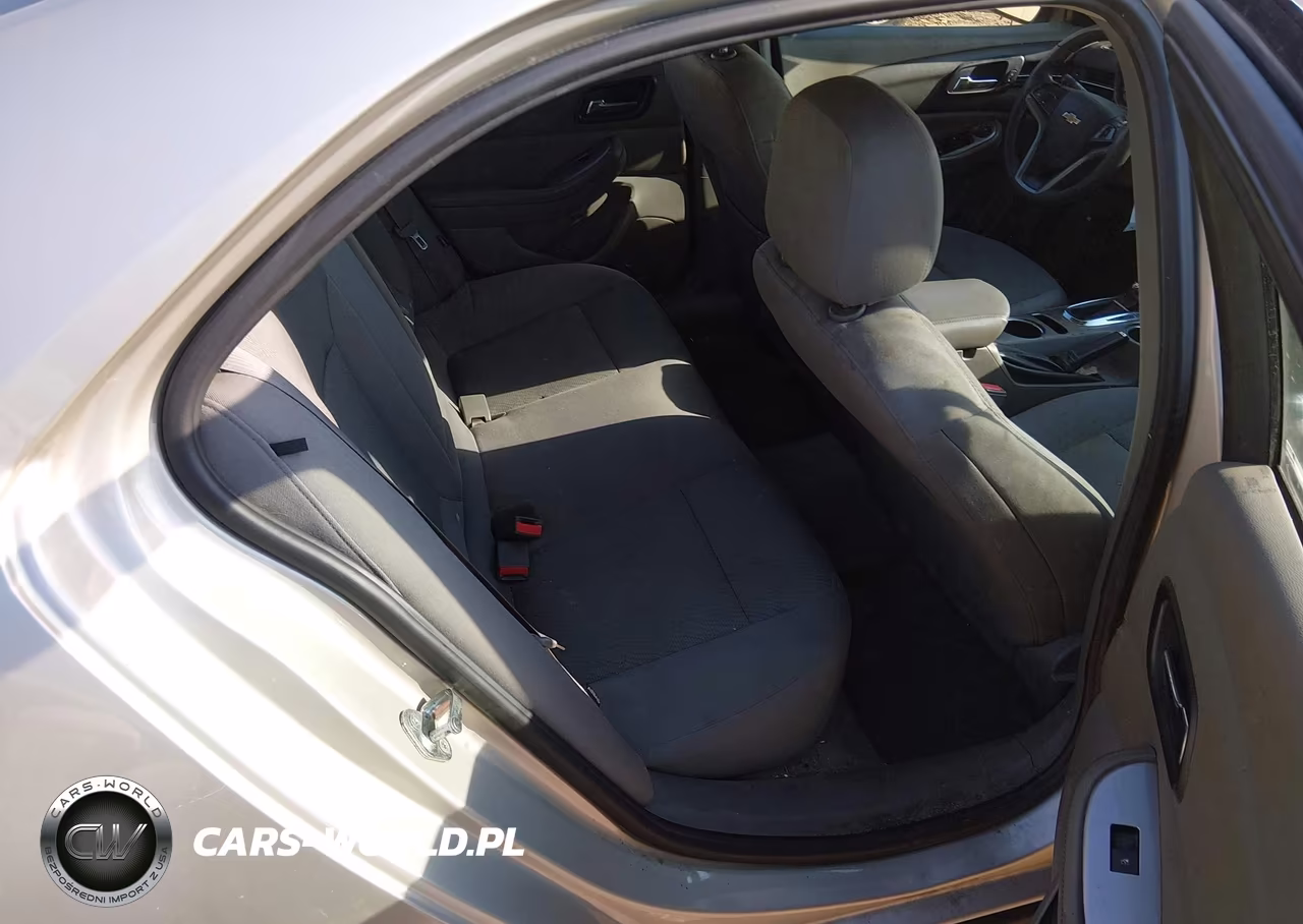 2015 Chevrolet Malibu Ls VIN:1G11B5SL8FF149807 - 8
