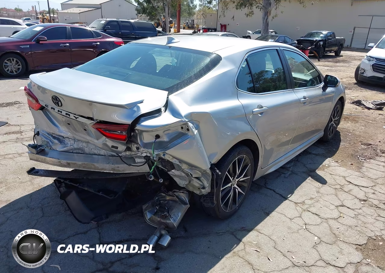 2021 Toyota Camry Se VIN:4T1T11AK7MU494044 - 4