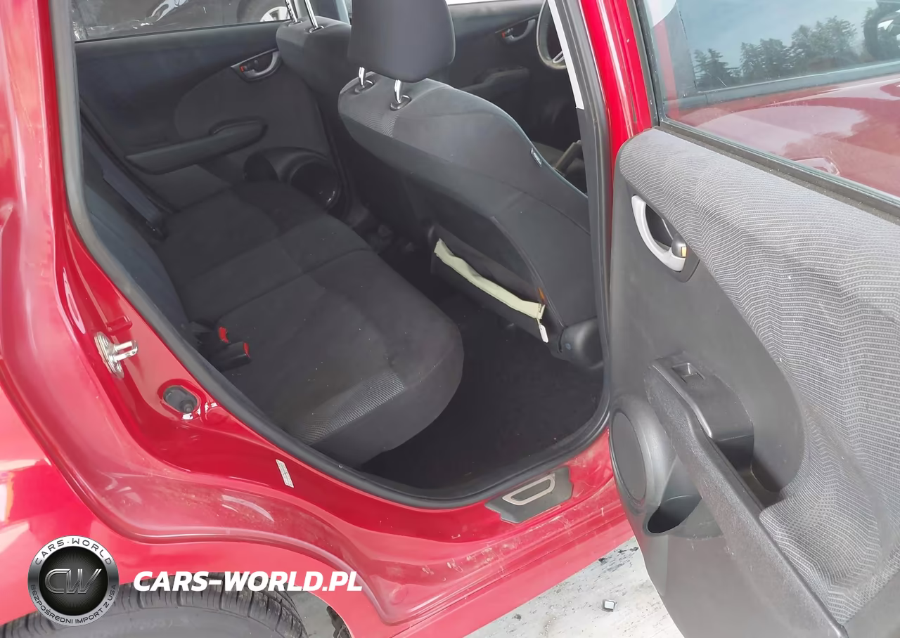 2009 Honda Fit Sport VIN:JHMGE884X9S053214 - 8