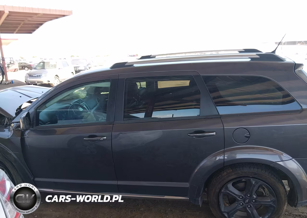 2018 Dodge Journey Crossroad VIN:3C4PDCGB0JT269177 - 15