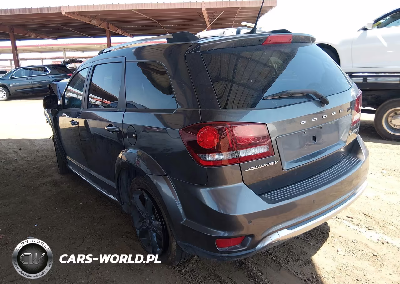 2018 Dodge Journey Crossroad VIN:3C4PDCGB0JT269177 - 3