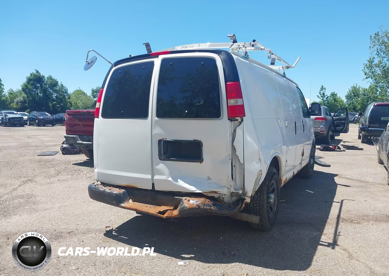 2010 Chevrolet Express 1500 Work Van VIN:1GCUGADX8A1163842 - 6