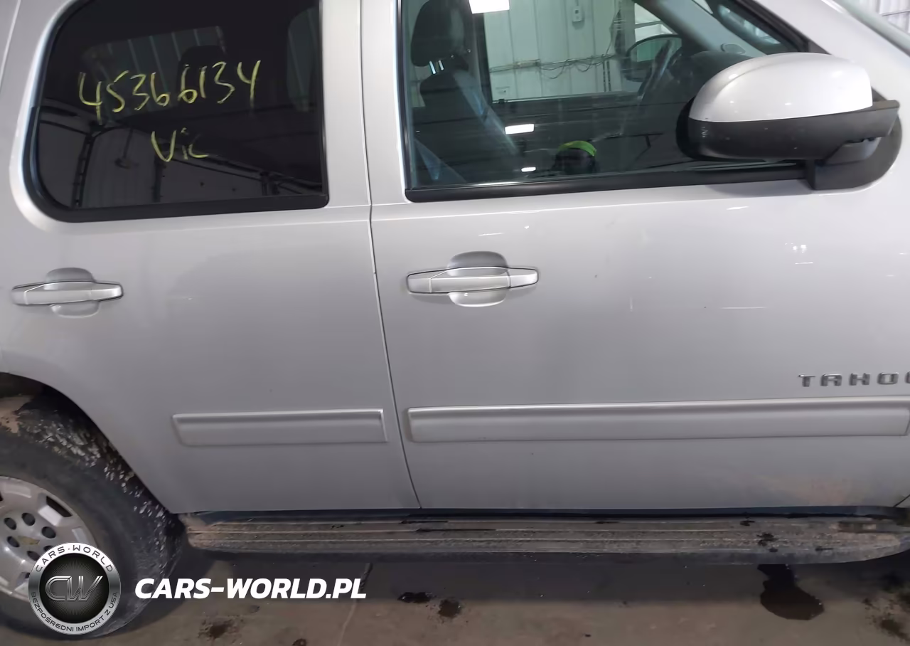 2013 Chevrolet Tahoe Lt VIN:1GNSKBE0XDR349778 - 13