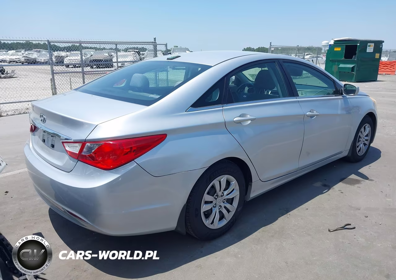 2012 Hyundai Sonata Gls VIN:5NPEB4AC3CH407477 - 4