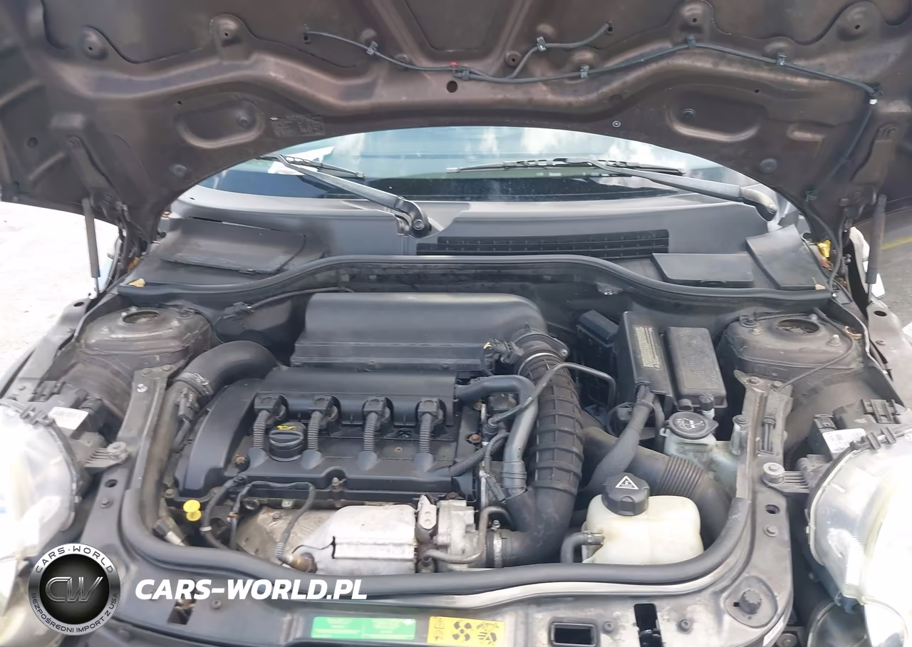 2010 Mini Cooper S Clubman VIN:WMWMM3C52ATZ33216 - 10
