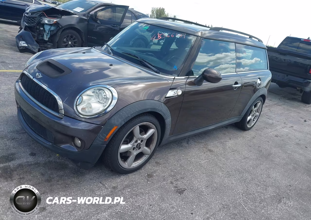 2010 Mini Cooper S Clubman VIN:WMWMM3C52ATZ33216 - 2