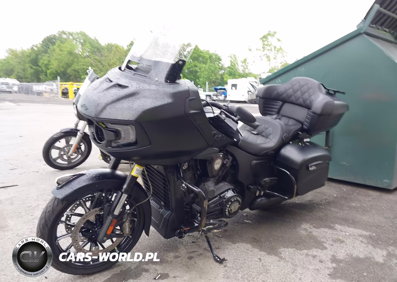2023 Indian Motorcycle Co. Pursuit Dark Horse With Premium Package VIN:56KLDFRR1P3422285 - 2