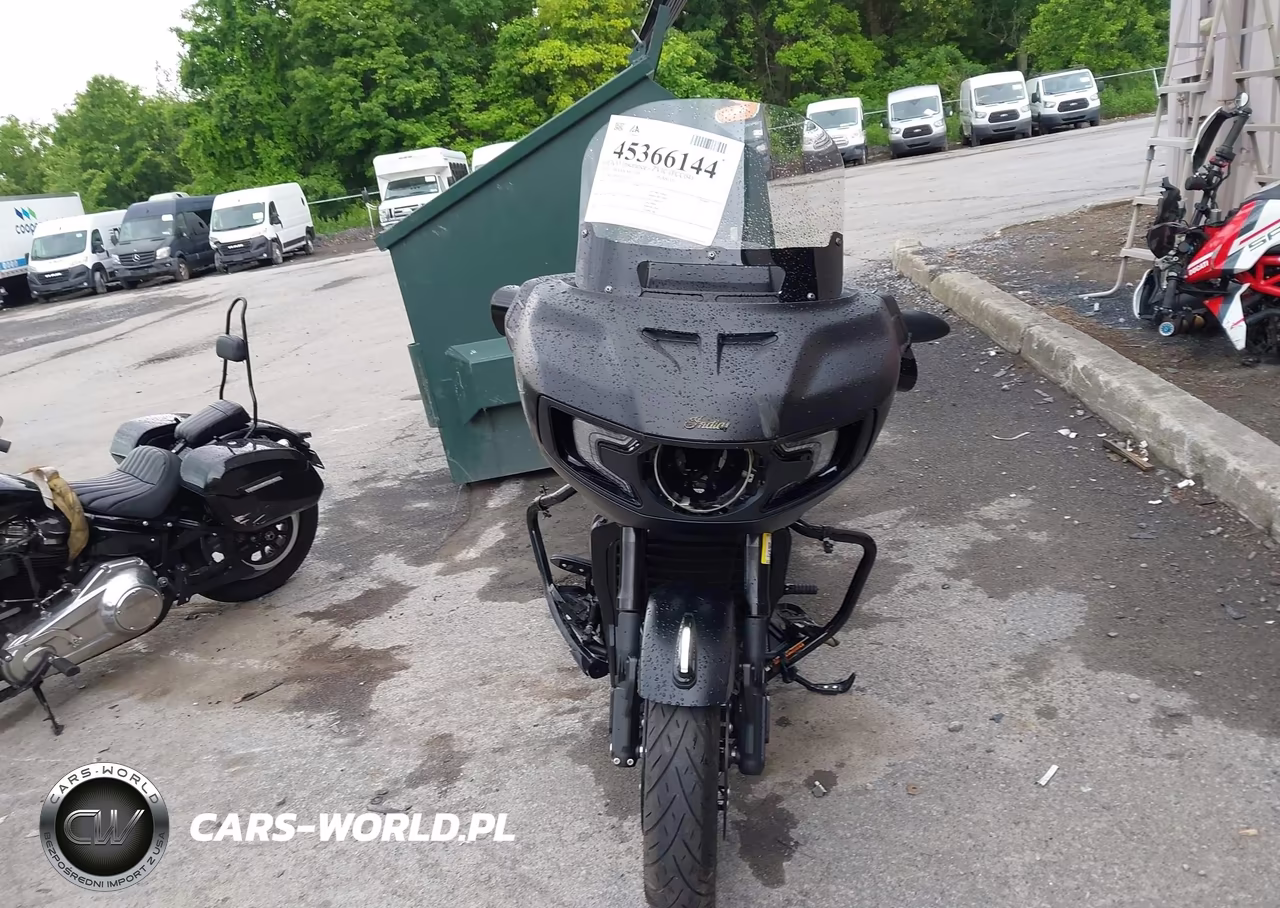 2023 Indian Motorcycle Co. Pursuit Dark Horse With Premium Package VIN:56KLDFRR1P3422285 - 5