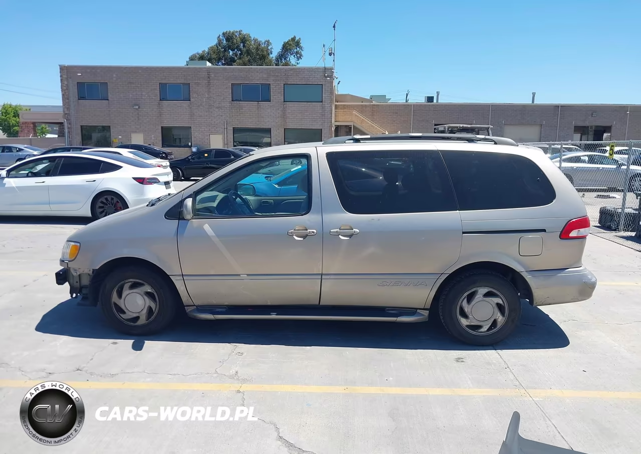2002 Toyota Sienna Le VIN:4T3ZF13C52U438416 - 15