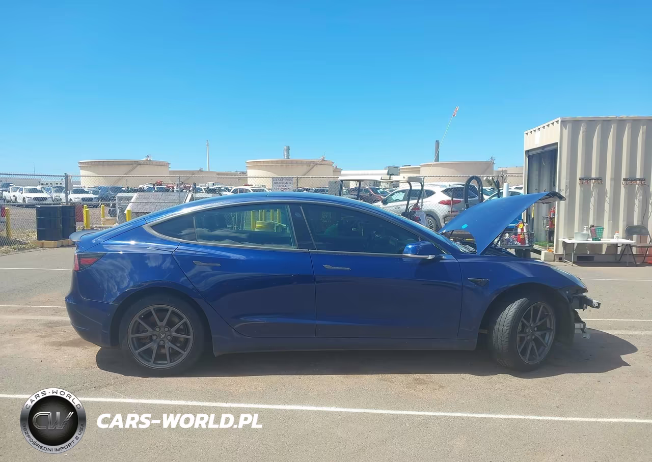 2018 Tesla Model 3 Long Range-Mid Range VIN:5YJ3E1EA5JF077892 - 13