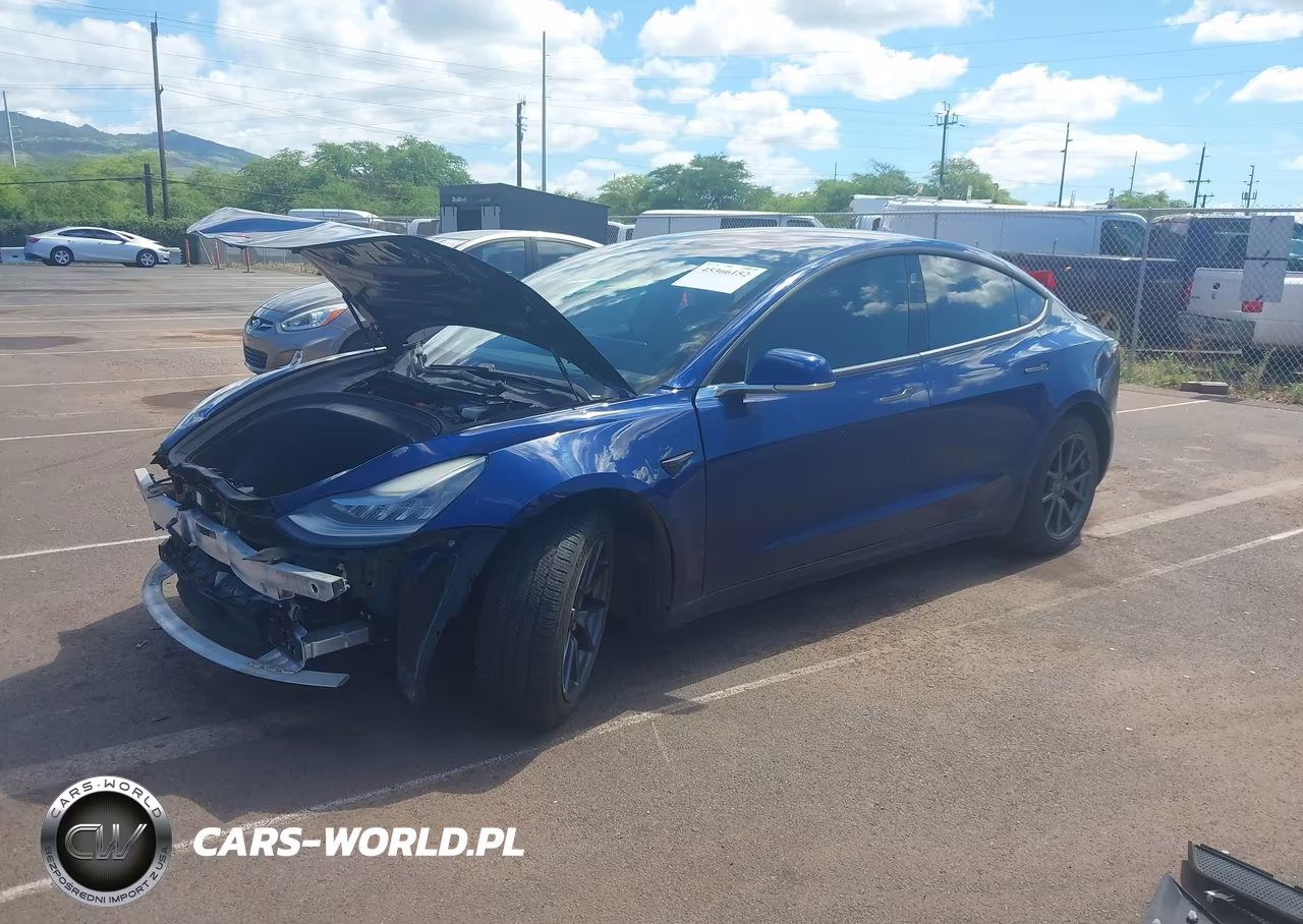 2018 Tesla Model 3 Long Range-Mid Range VIN:5YJ3E1EA5JF077892 - 2