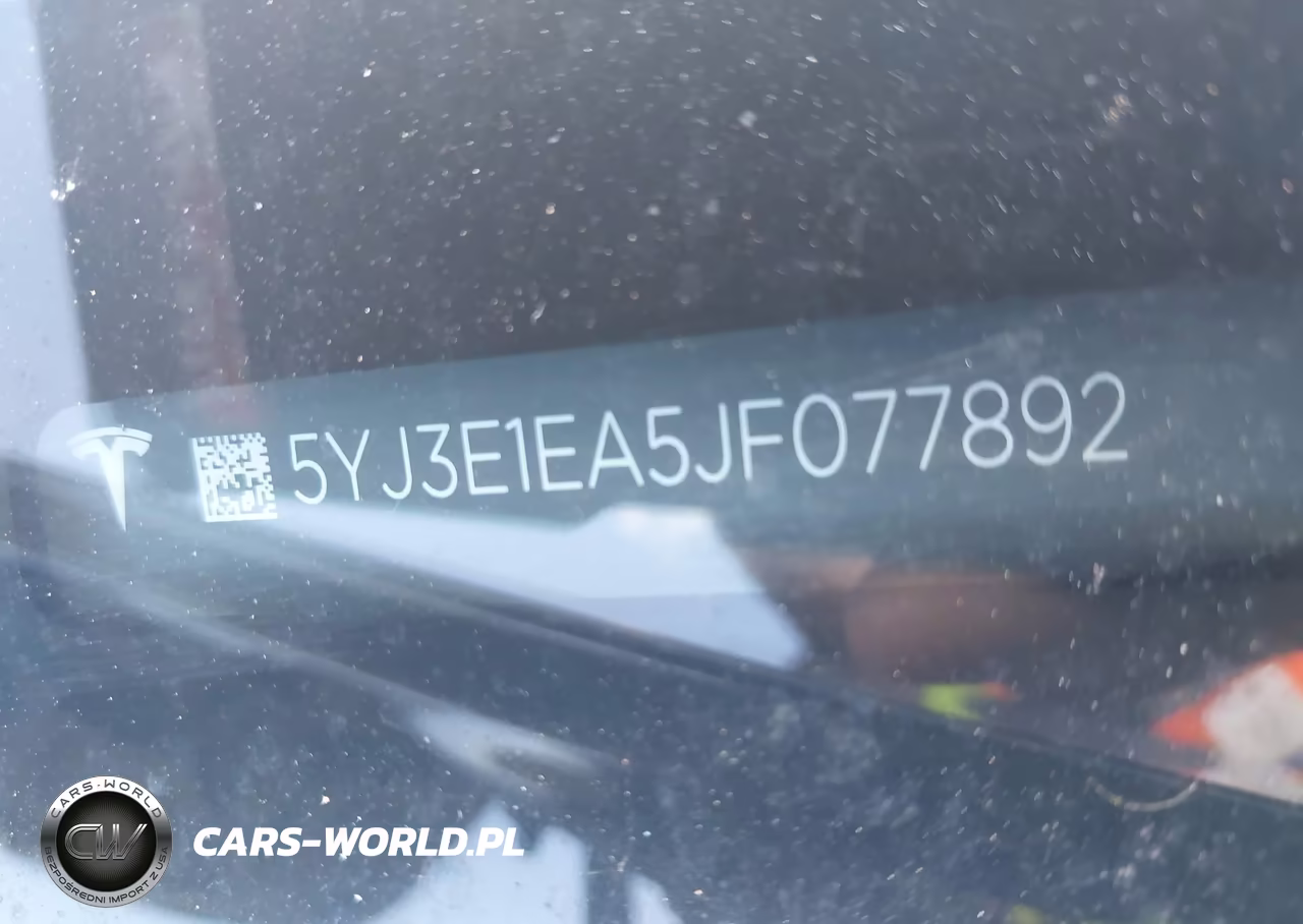 2018 Tesla Model 3 Long Range-Mid Range VIN:5YJ3E1EA5JF077892 - 9
