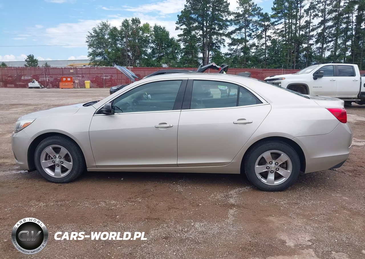 2015 Chevrolet Malibu Ls VIN:1G11B5SL5FF281536 - 14
