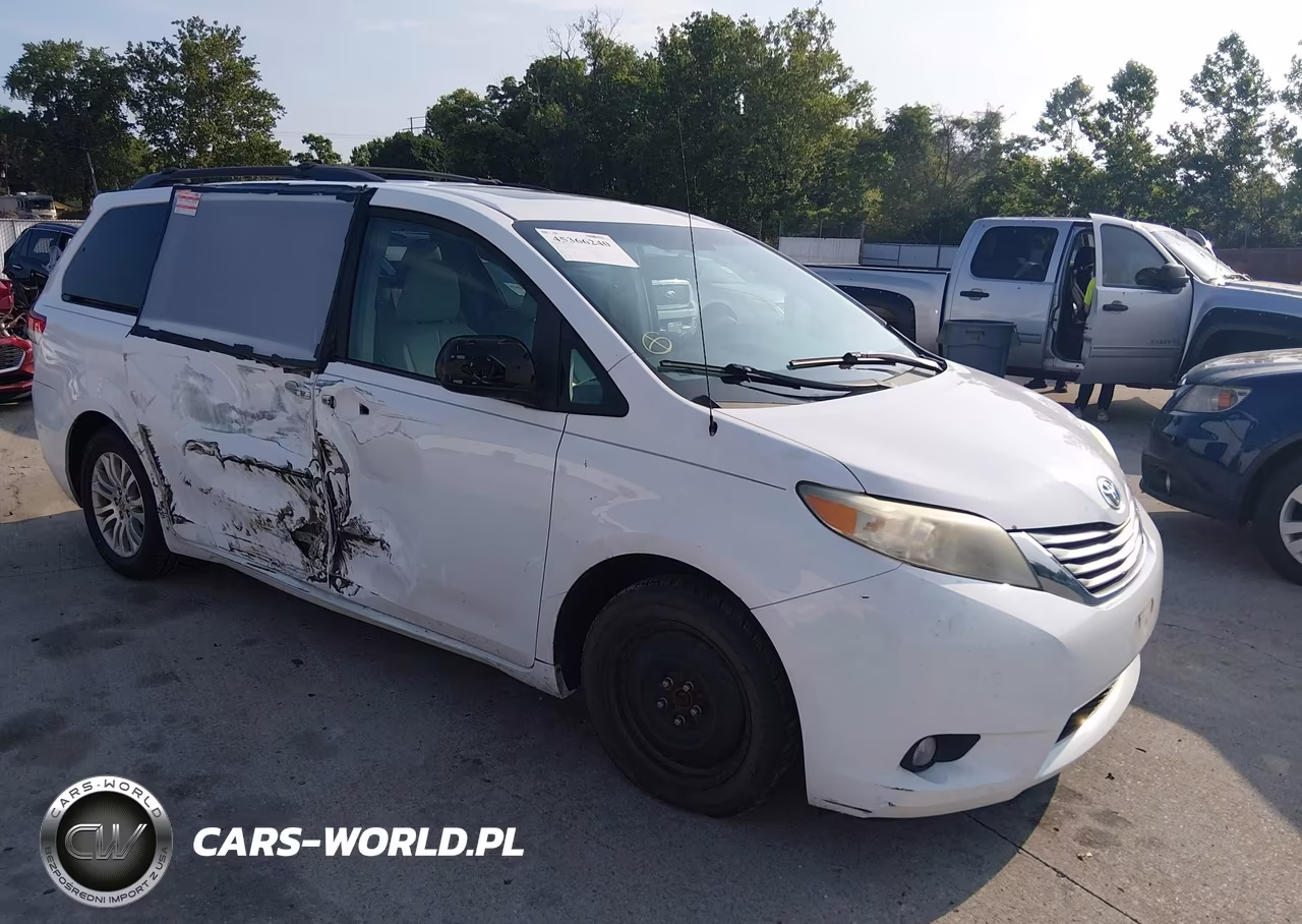 2013 Toyota Sienna Xle-Limited – zdjęcie 1 z 16