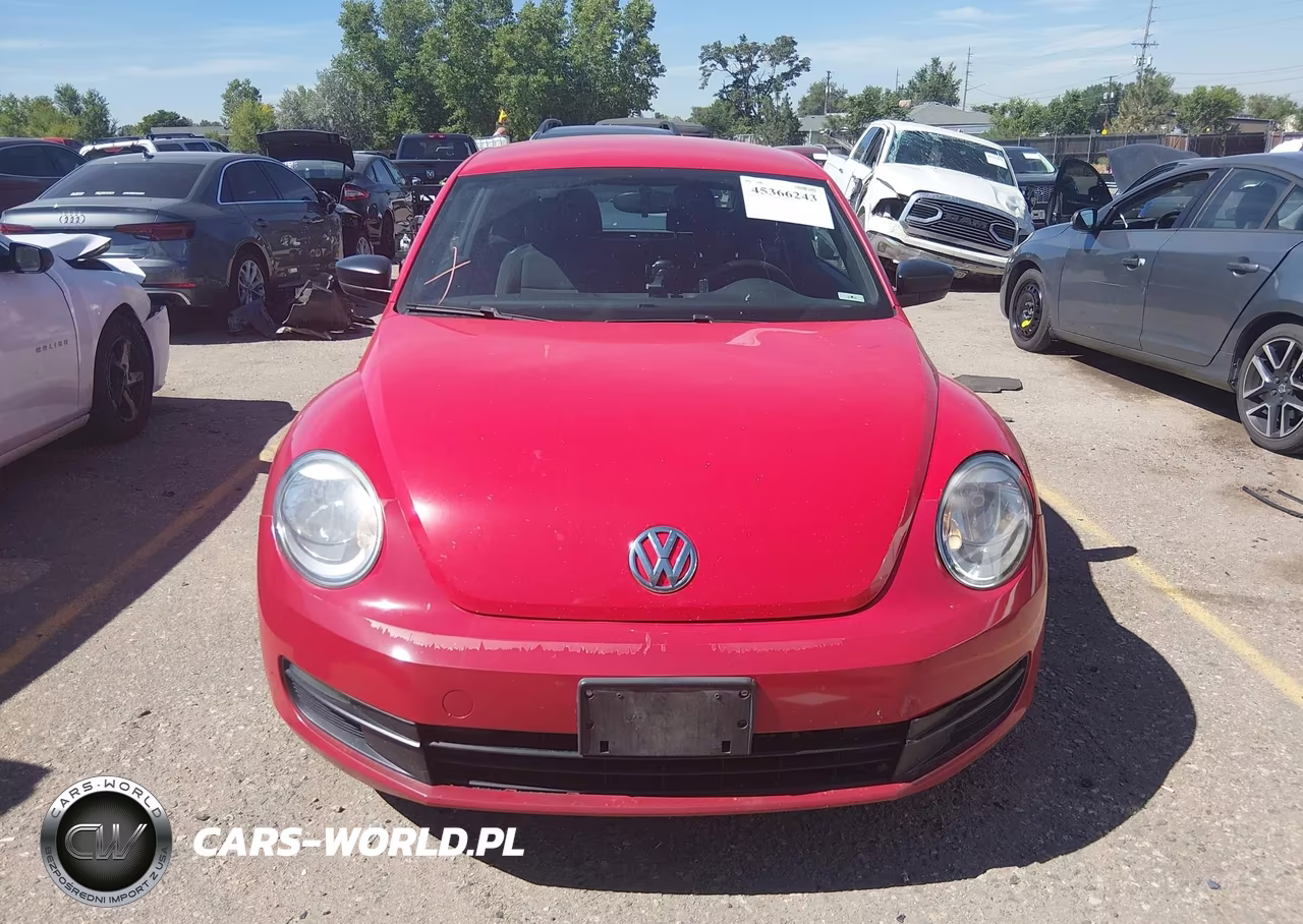 2014 Volkswagen Beetle 2.5L Entry VIN:3VWFP7AT4EM630130 - 13