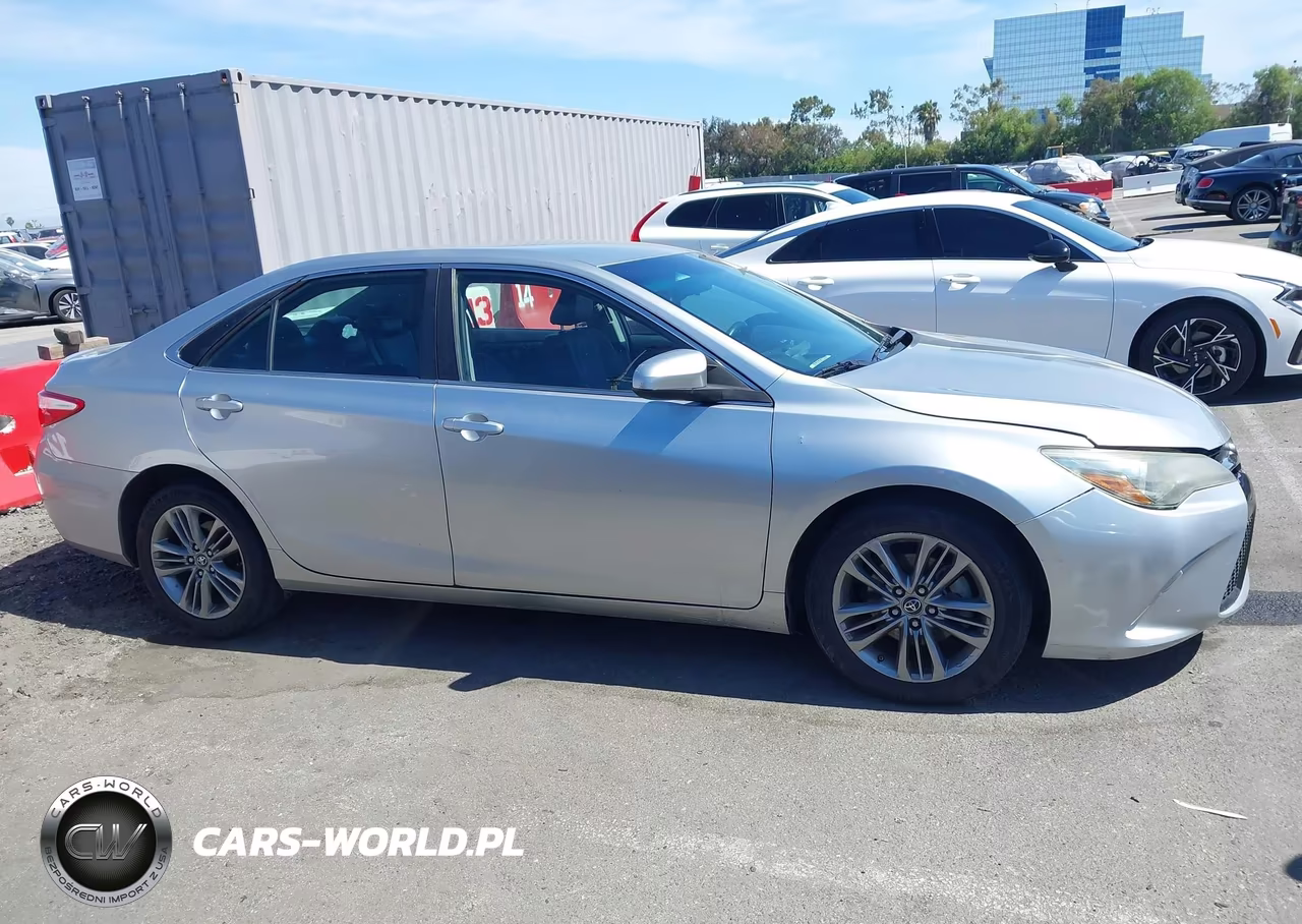 2016 Toyota Camry Se VIN:4T1BF1FKXGU243576 - 13