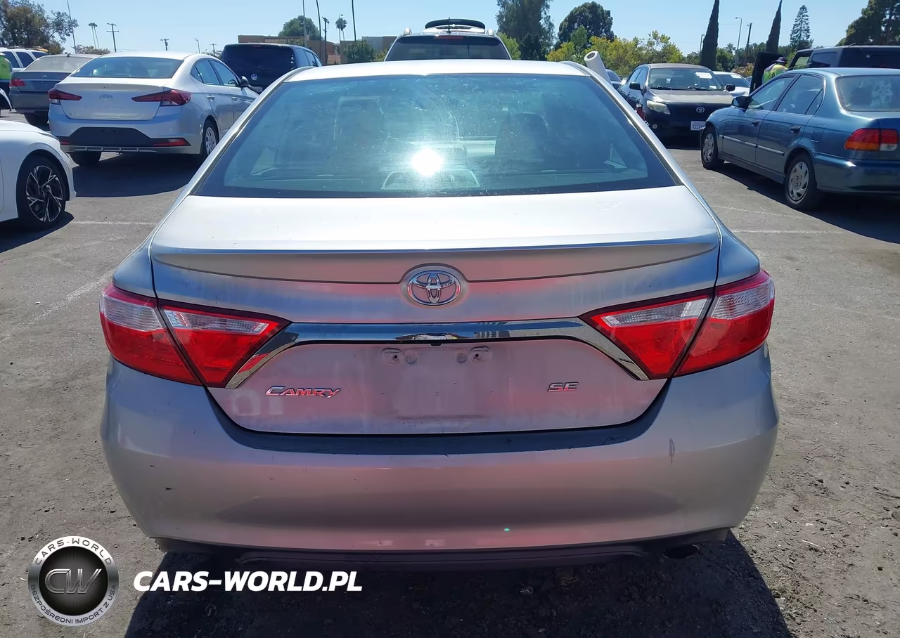 2016 Toyota Camry Se VIN:4T1BF1FKXGU243576 - 16
