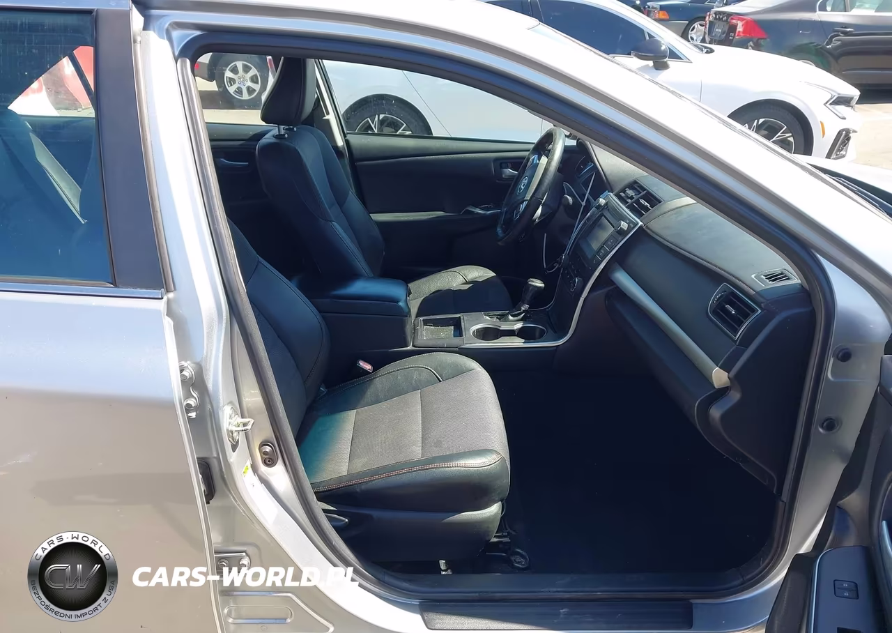 2016 Toyota Camry Se VIN:4T1BF1FKXGU243576 - 5