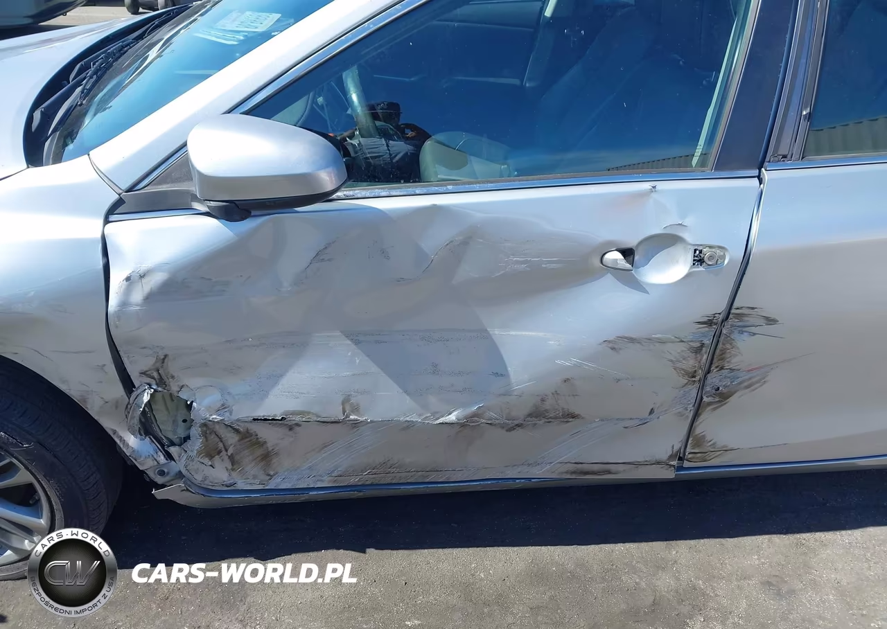 2016 Toyota Camry Se VIN:4T1BF1FKXGU243576 - 6