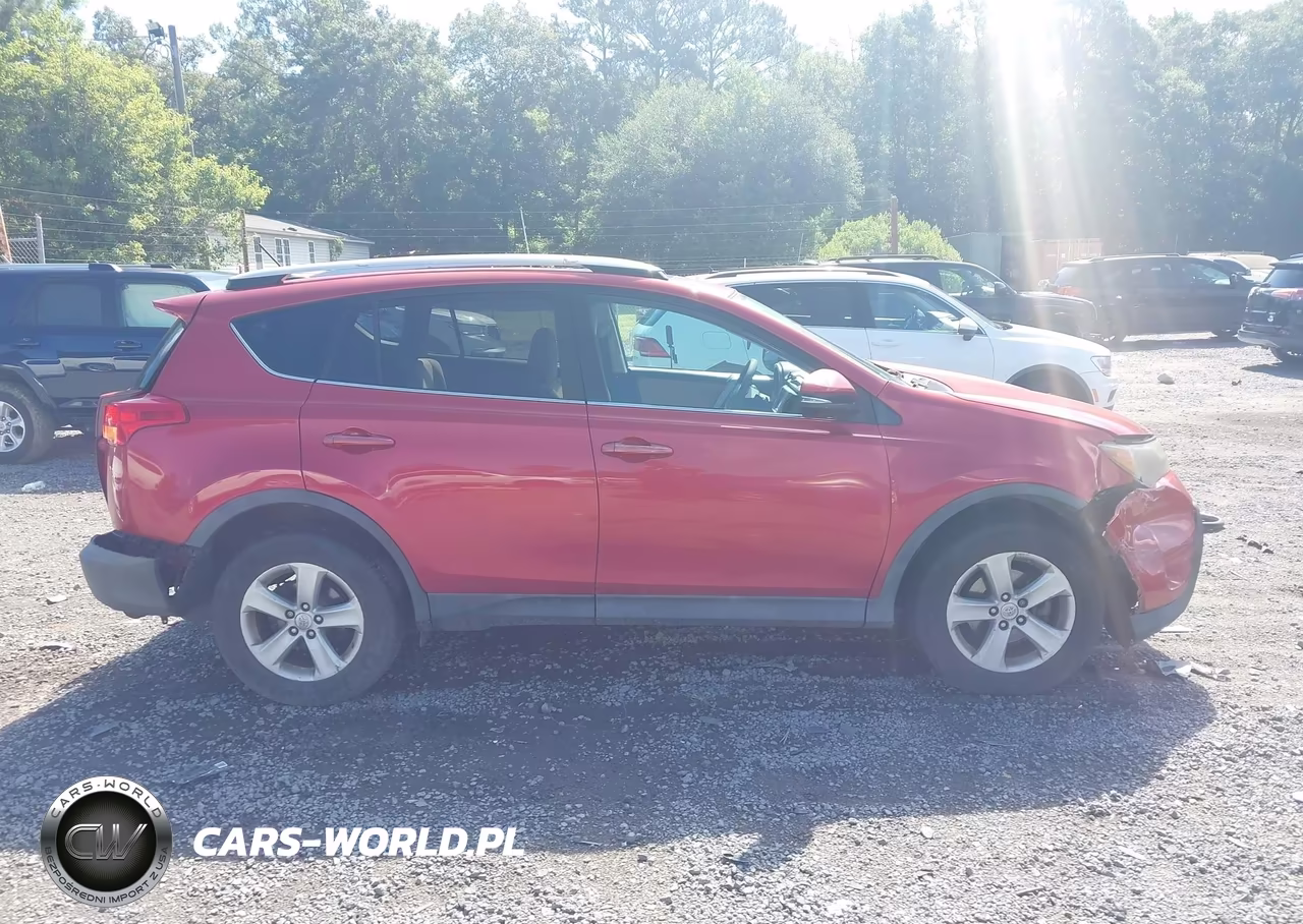 2014 Toyota Rav4 Xle VIN:2T3RFREV3EW143557 - 12