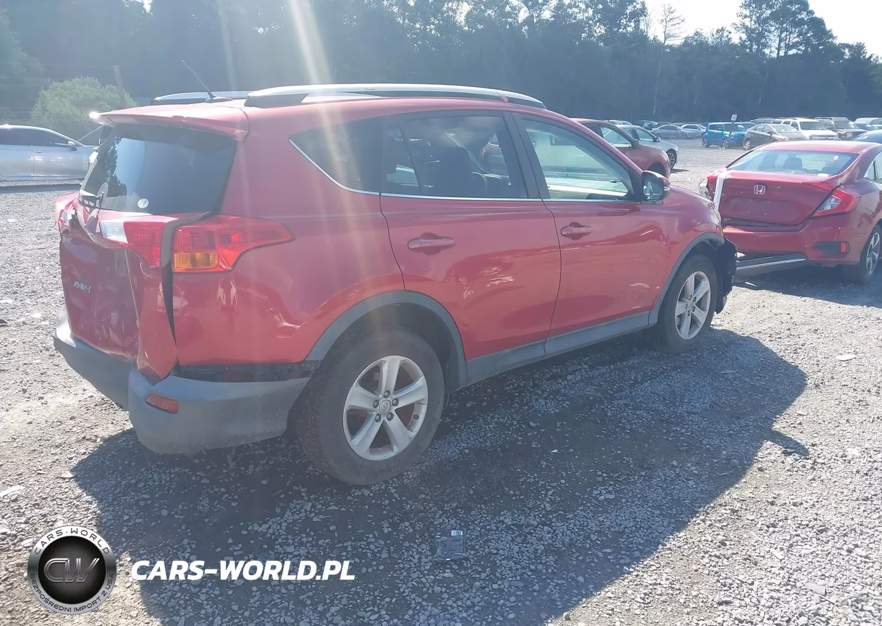 2014 Toyota Rav4 Xle VIN:2T3RFREV3EW143557 - 4