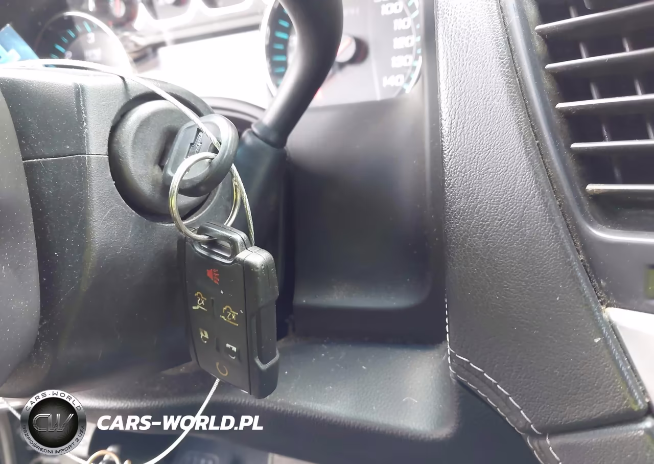 2019 Chevrolet Tahoe Lt VIN:1GNSKBKC4KR358844 - 11