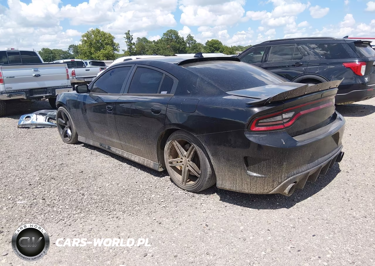 2015 Dodge Charger R-T VIN:2C3CDXCT1FH772077 - 3