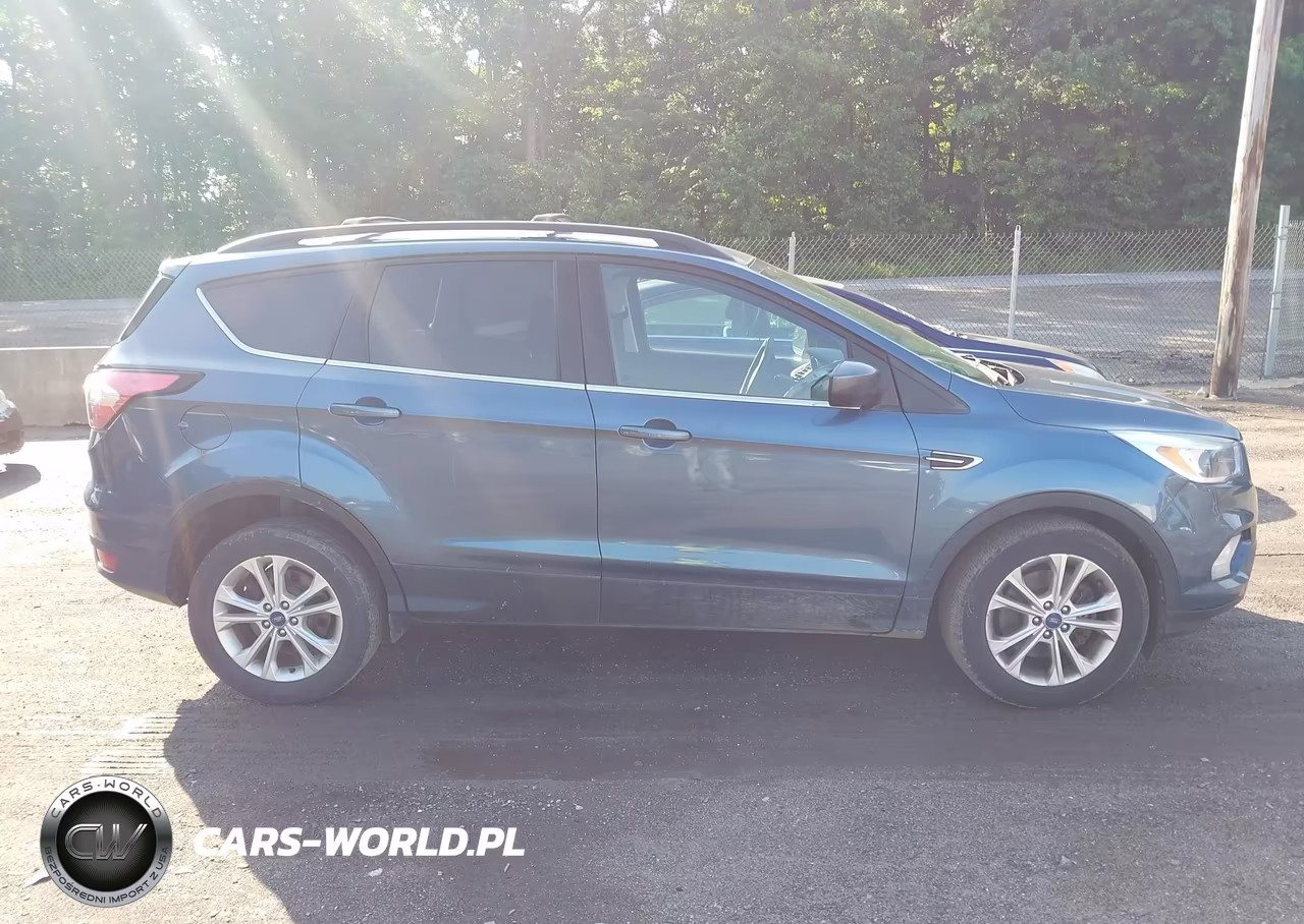 2018 Ford Escape Se VIN:1FMCU9GD0JUB94064 - 13