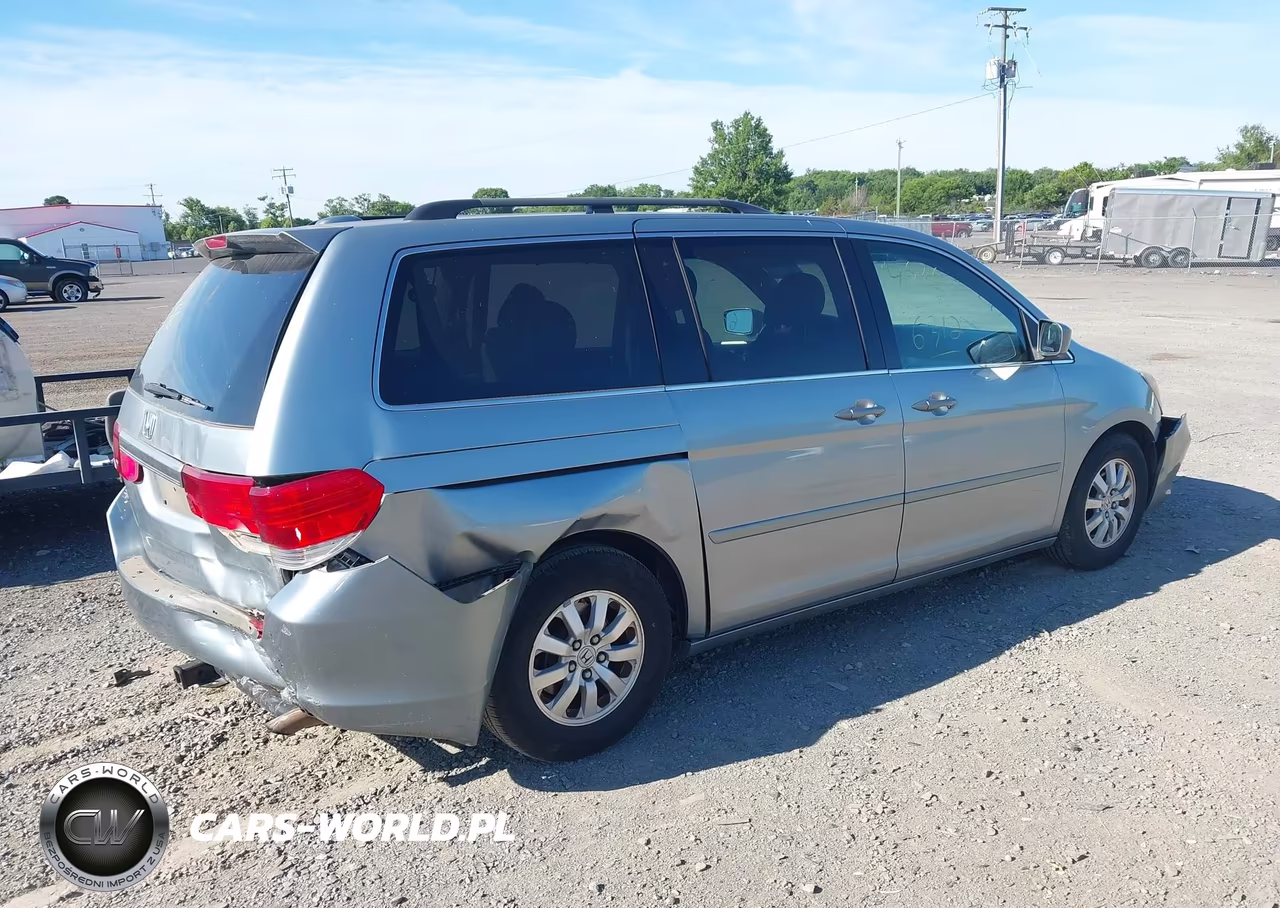 2010 Honda Odyssey Ex-L VIN:5FNRL3H70AB051812 - 4