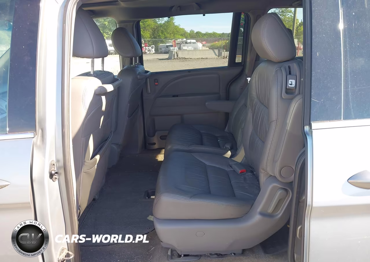 2010 Honda Odyssey Ex-L VIN:5FNRL3H70AB051812 - 8