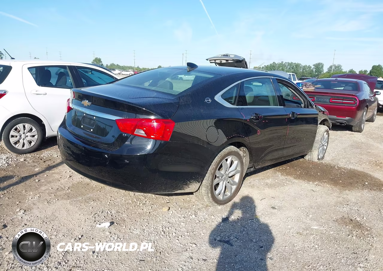 2018 Chevrolet Impala 1Lt VIN:2G1105S37J9125828 - 4