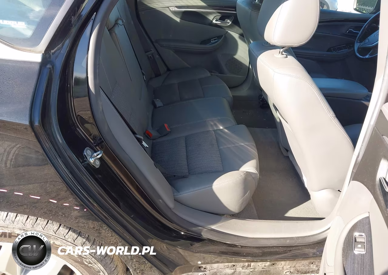 2018 Chevrolet Impala 1Lt VIN:2G1105S37J9125828 - 8