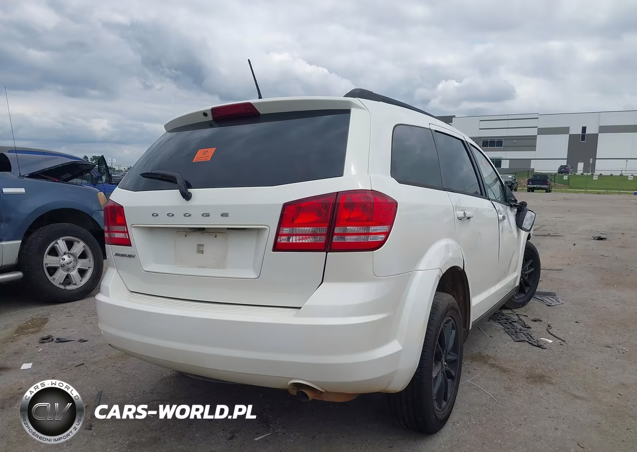 2018 Dodge Journey Se VIN:3C4PDCAB6JT524486 - 4