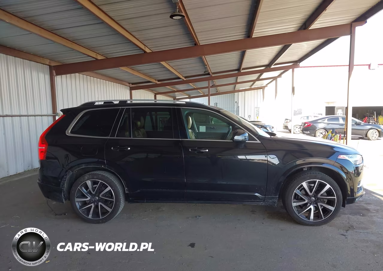 2018 Volvo Xc90 T6 Momentum VIN:YV4A22PKXJ1197947 - 14
