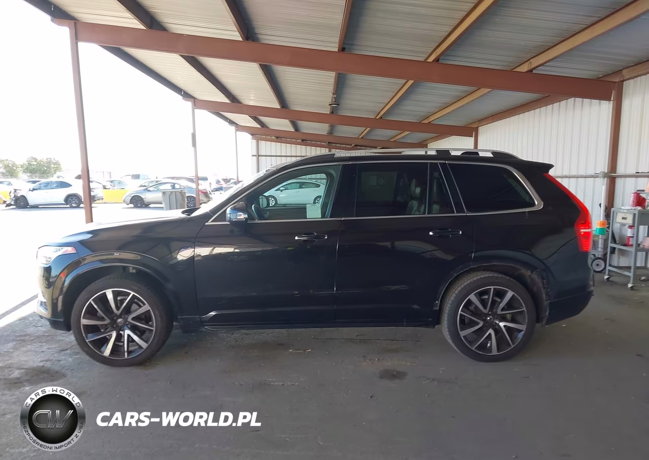 2018 Volvo Xc90 T6 Momentum VIN:YV4A22PKXJ1197947 - 15