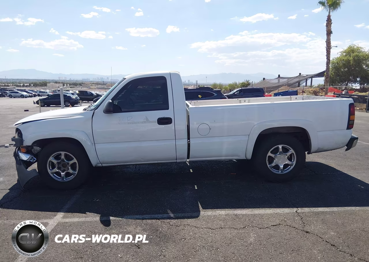 2005 GMC Sierra 1500 Work Truck VIN:1GTEC14V65Z900672 - 13