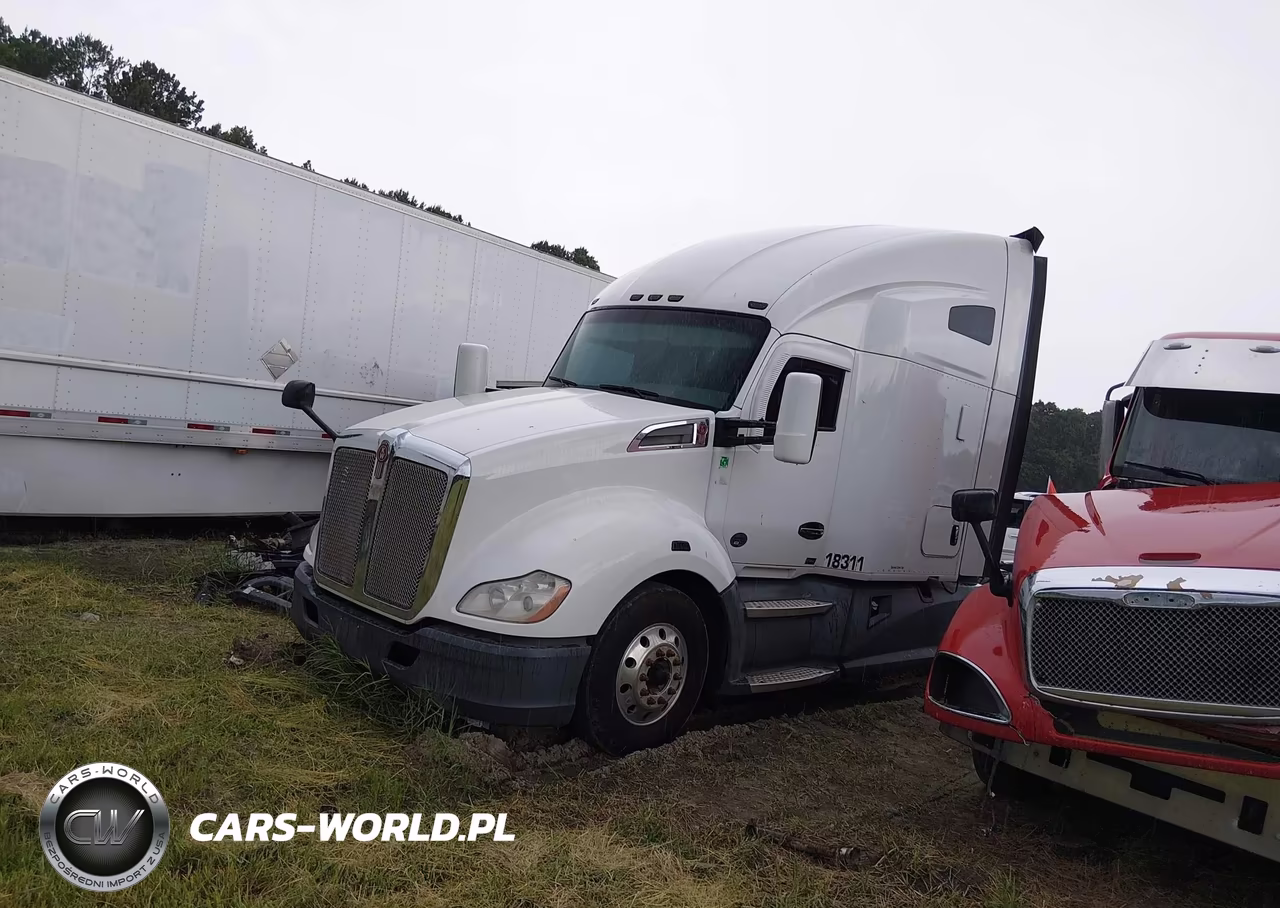 2017 Kenworth T680 VIN:1XKYDP9X2HJ126905 - 13