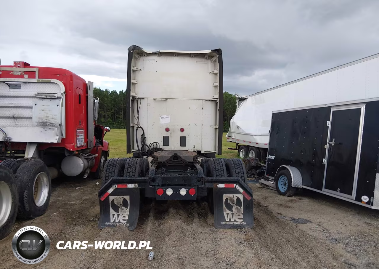 2017 Kenworth T680 VIN:1XKYDP9X2HJ126905 - 14