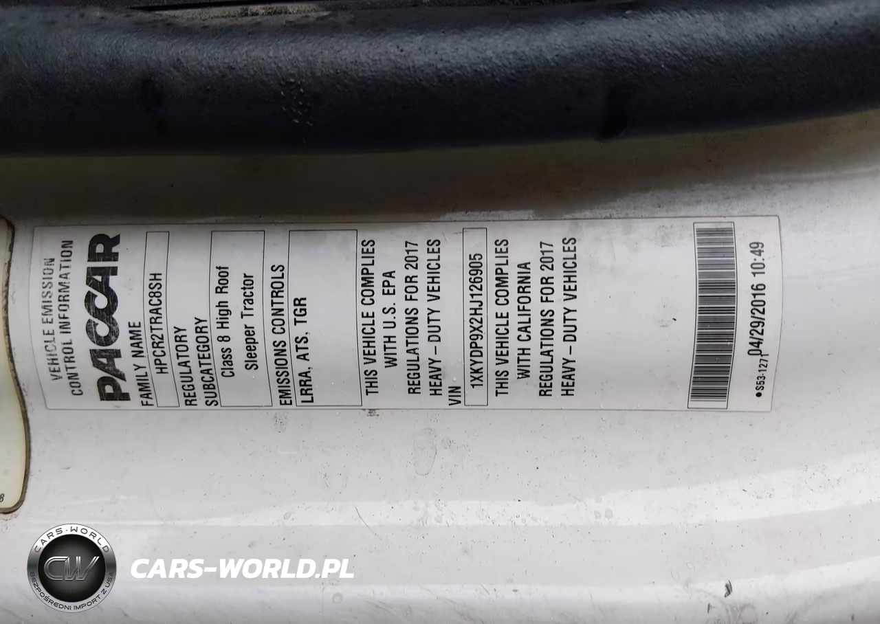 2017 Kenworth T680 VIN:1XKYDP9X2HJ126905 - 8
